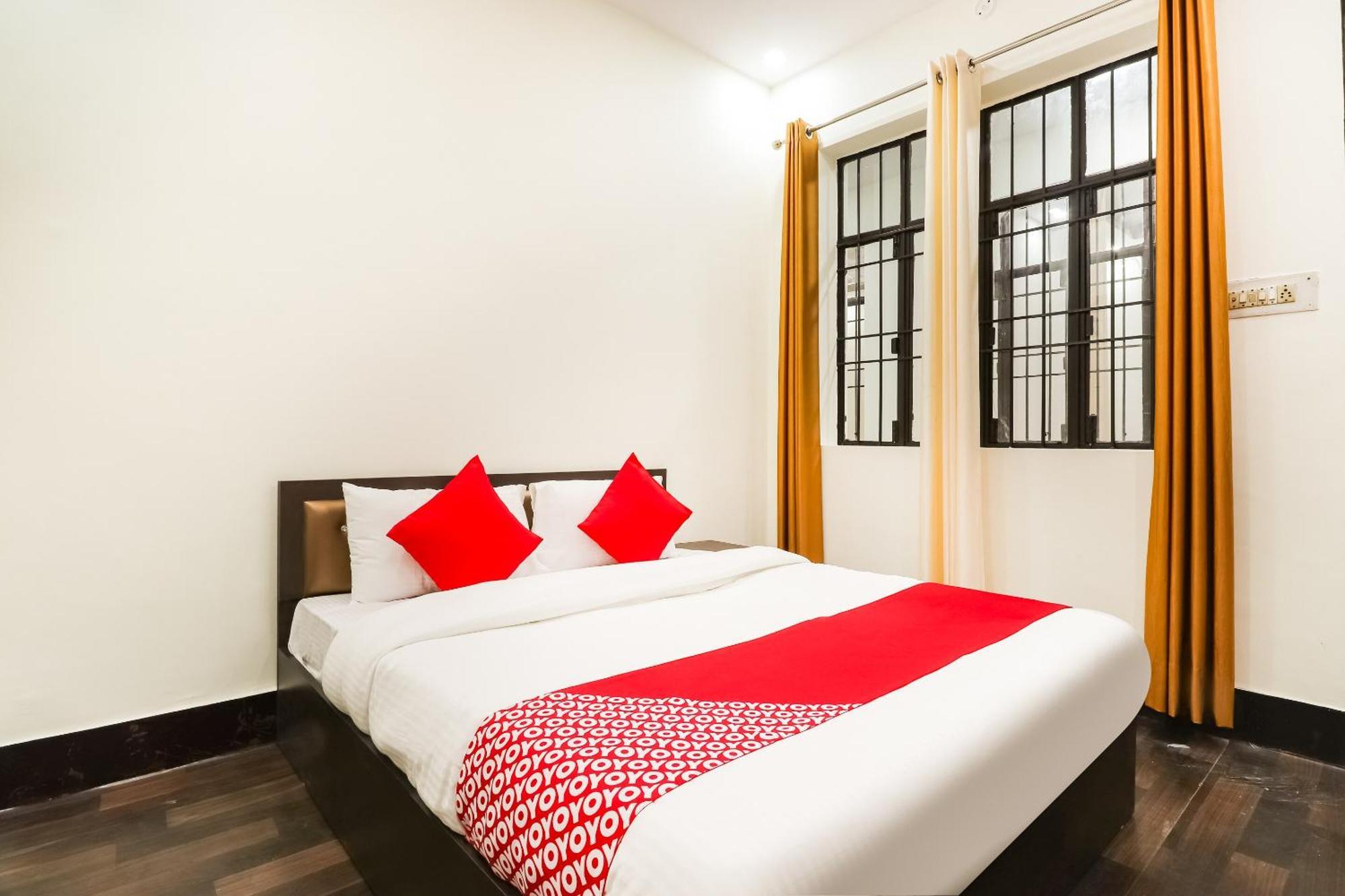Oyo Hotel Pacifica Near Phoenix United Lucknow Exteriör bild