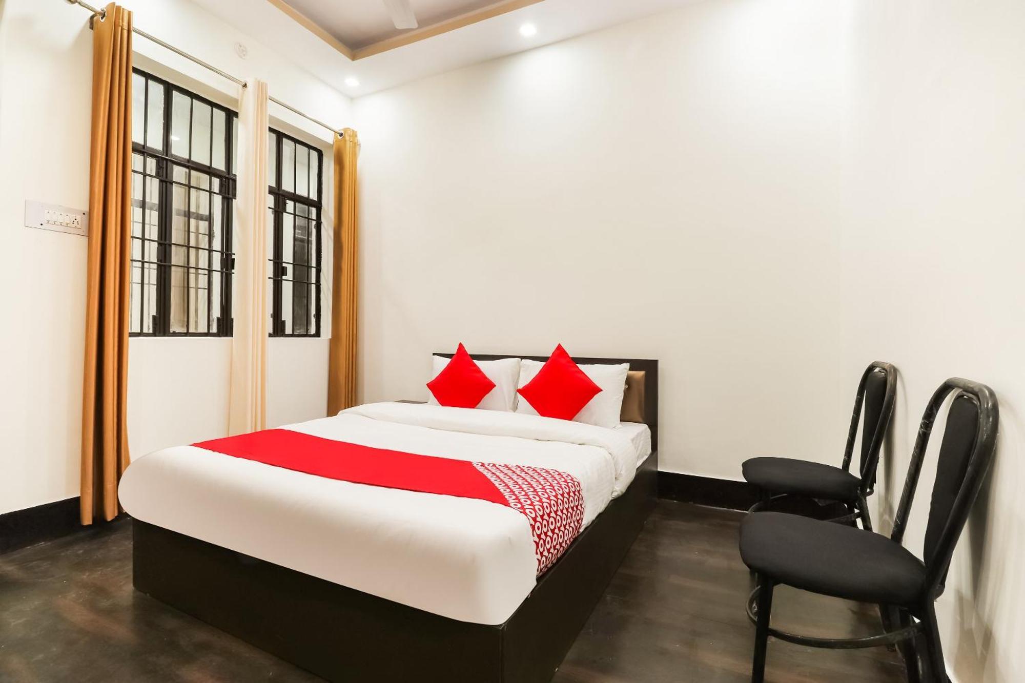 Oyo Hotel Pacifica Near Phoenix United Lucknow Exteriör bild